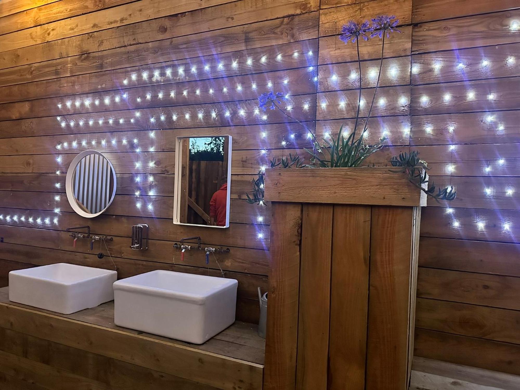 Lakeside Glamping Firecrest St Columb Major Εξωτερικό φωτογραφία